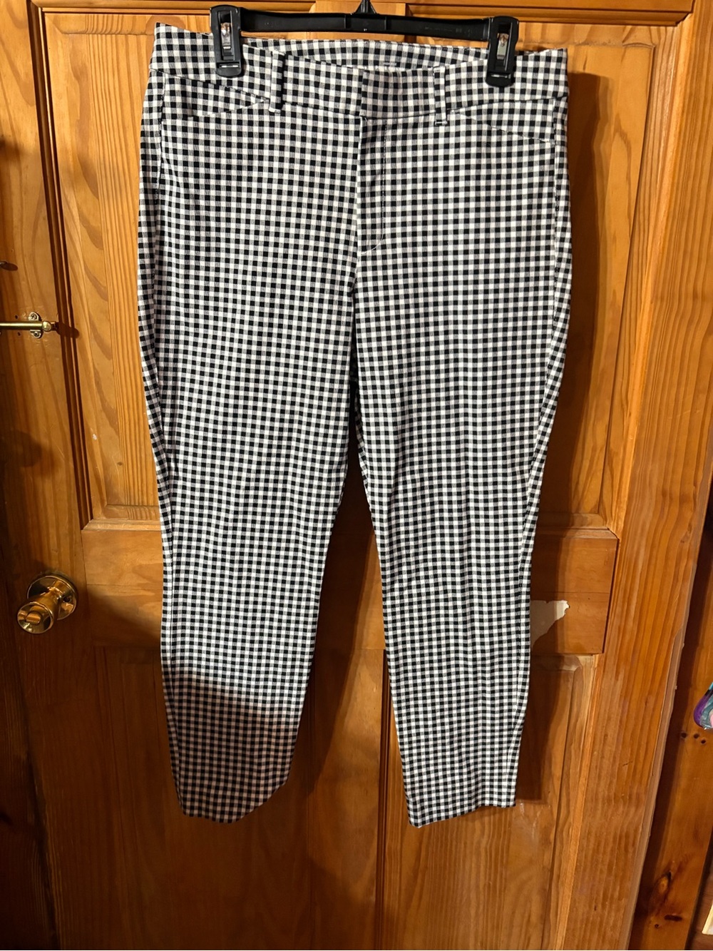 Old Navy Black and White Gingham Women's Ankle Pants